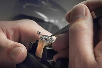 深圳江诗丹顿机械表在哪里官方售后维修